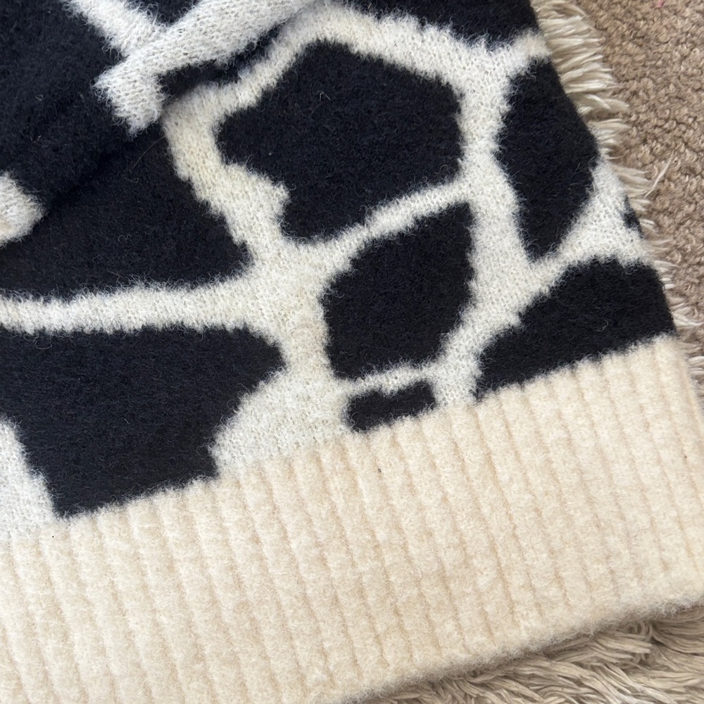 NWT Loft size small cow print sweater - Picture 5 of 6